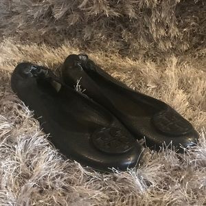 Tory Burch pebbled leather reva flats size 7